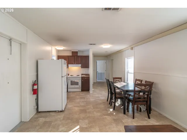 $46,000 | 5000 Northeast Stephens Street, Unit 27, Roseburg, OR 97470