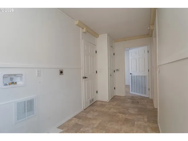 $46,000 | 5000 Northeast Stephens Street, Unit 27, Roseburg, OR 97470