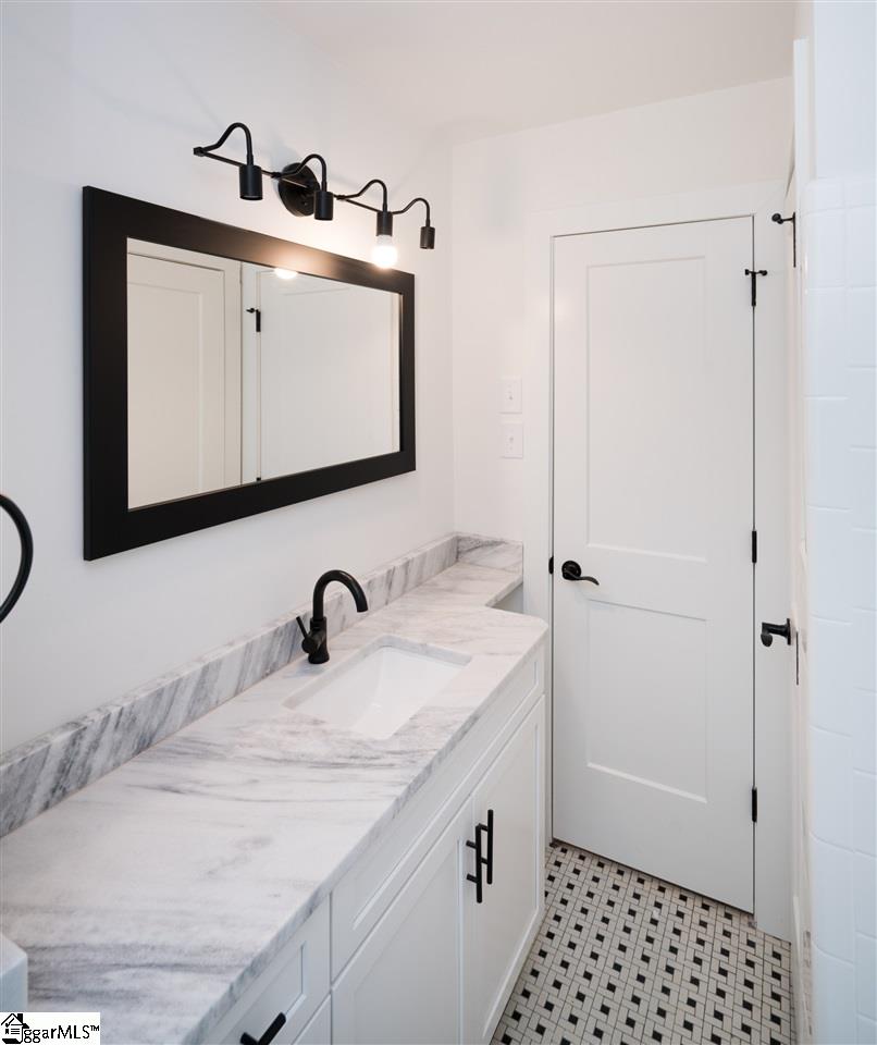 9 Batesview Drive Greenville, SC 29607 - Photo 11 of 24 Gallery Image 11
