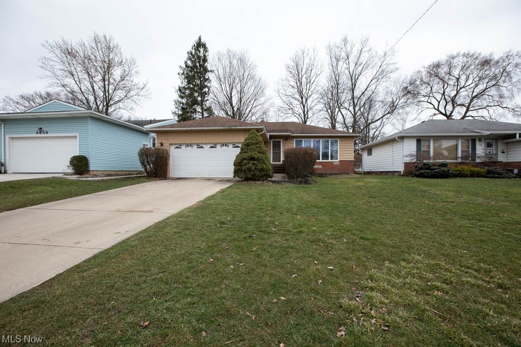 4832 North Sedgewick Road Cleveland, OH 44124 - Photo 1 of 28 Gallery Image 1