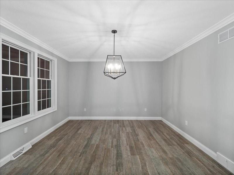 407 Center Grange Road Monaca, PA 15061 - Photo 8 of 23 Gallery Image 8