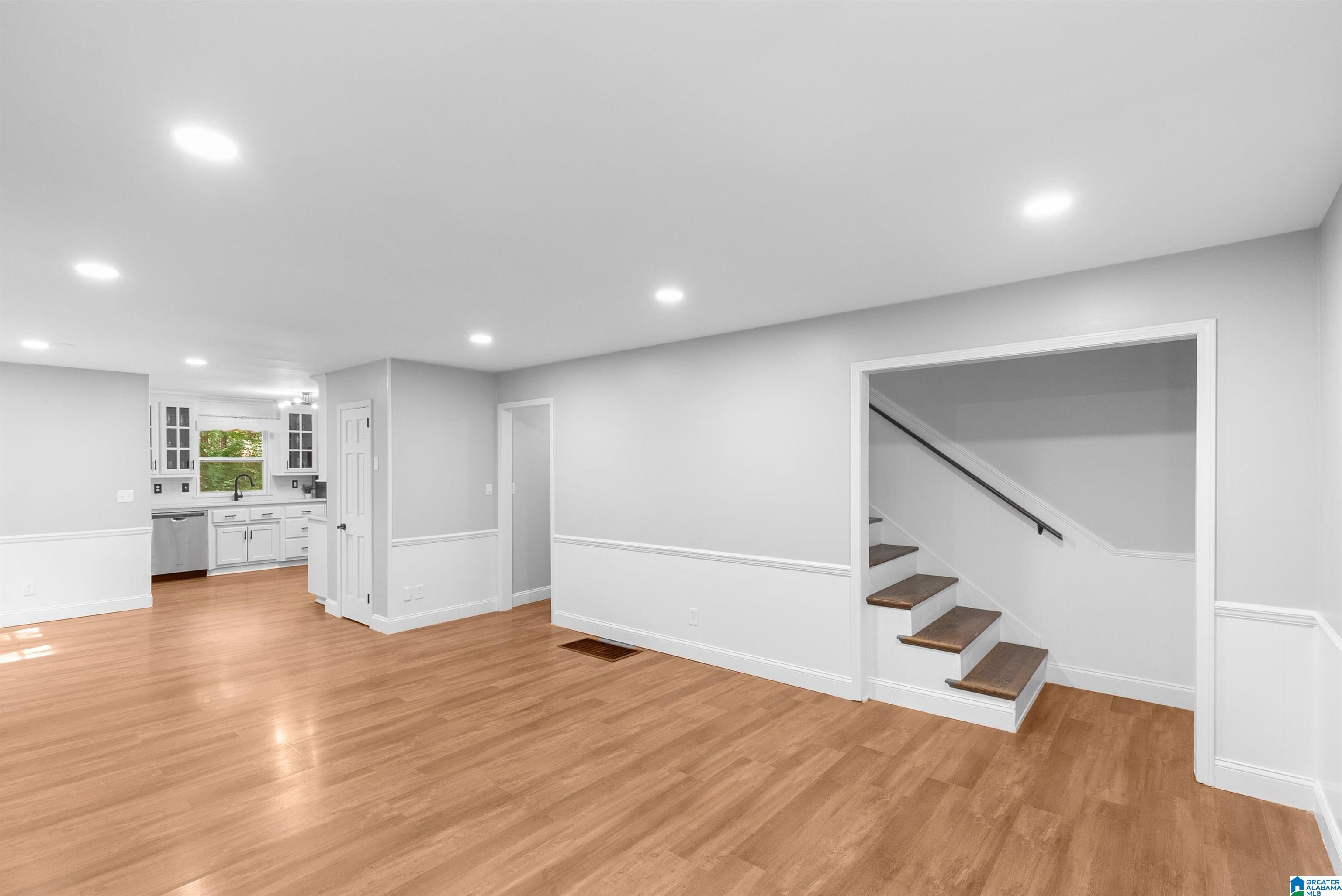 7657 Clayton Road Pinson, AL 35126 - Photo 12 of 43 Gallery Image 12