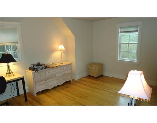 38 Ridge View Road Northampton, MA 01062 - Photo 15 of 30 a living room with furniture and a window