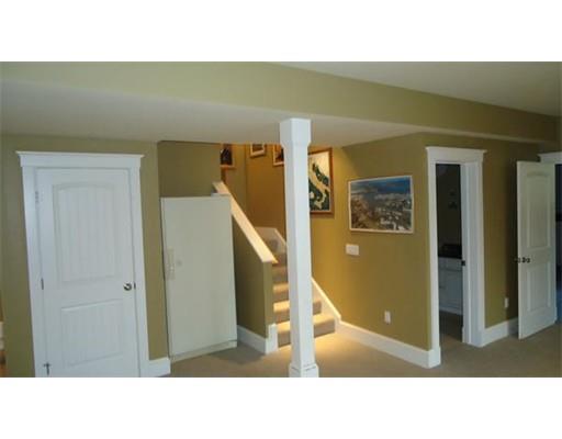 38 Ridge View Road Northampton, MA 01062 - Photo 21 of 30 a bathroom with a sink and mirror