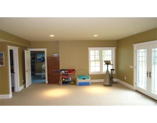38 Ridge View Road Northampton, MA 01062 - Photo 23 of 30 a living room with furniture and a window