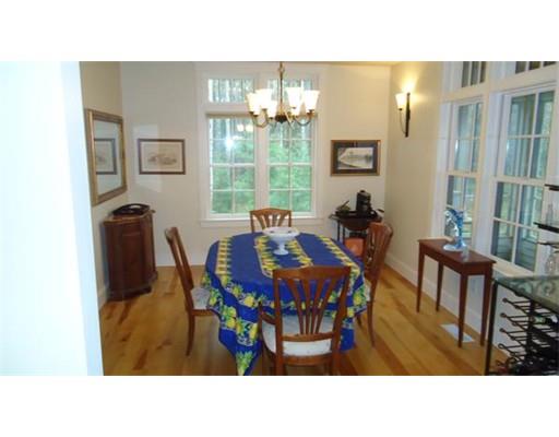 38 Ridge View Road Northampton, MA 01062 - Photo 7 of 30 a dining room with furniture and window
