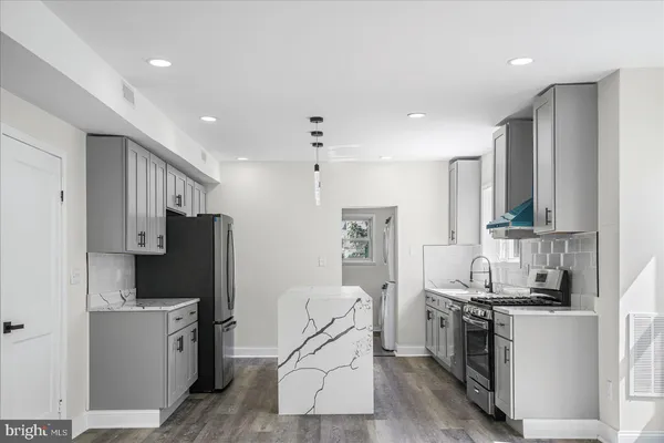 $430,000 | 2910 Berwick Avenue, Baltimore, MD 21234