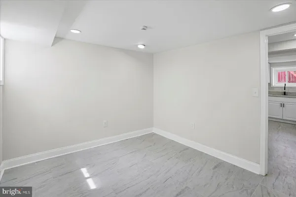 $430,000 | 2910 Berwick Avenue, Baltimore, MD 21234