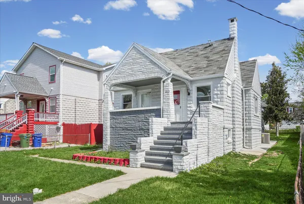 $430,000 | 2910 Berwick Avenue, Baltimore, MD 21234