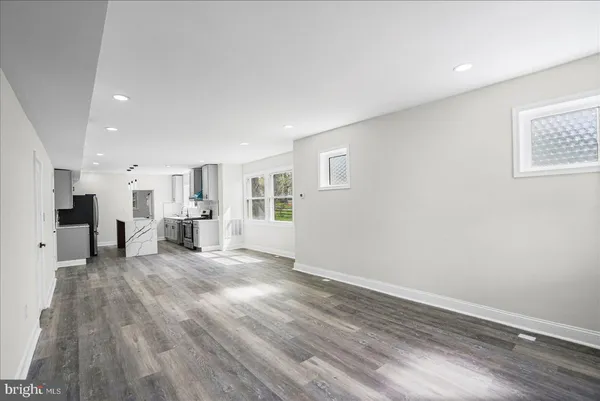 $430,000 | 2910 Berwick Avenue, Baltimore, MD 21234