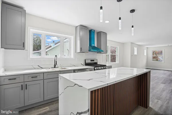 $430,000 | 2910 Berwick Avenue, Baltimore, MD 21234