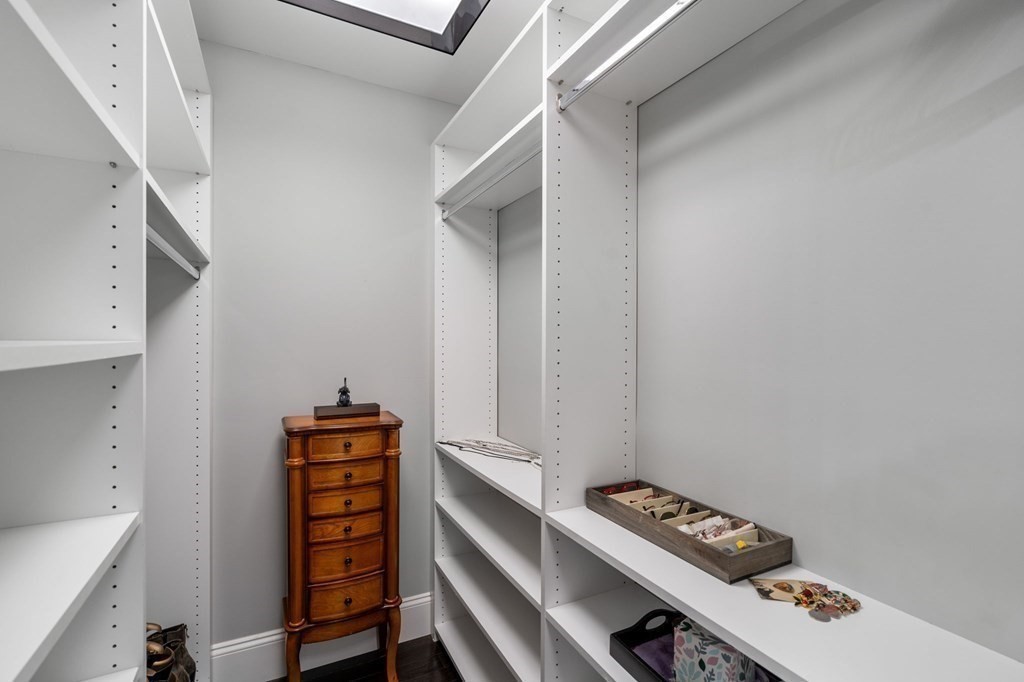 43 O'Neil Street Hudson, MA 01749 - Photo 25 of 39 a room with furniture and a window