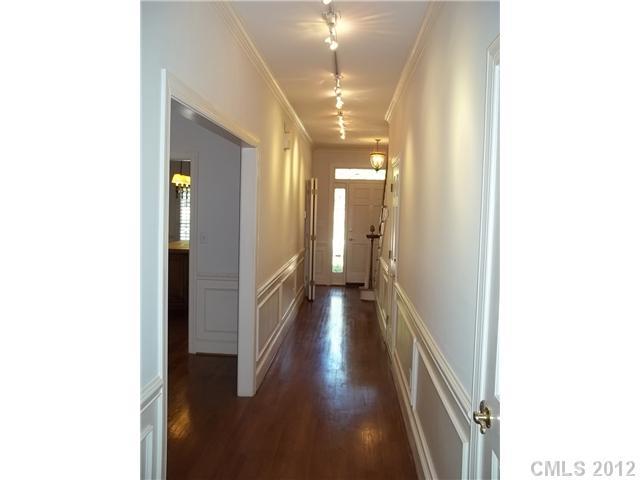 4607 Curraghmore Road, Unit 4607 Charlotte, NC 28210 - Photo 5 of 10 Gallery Image 5