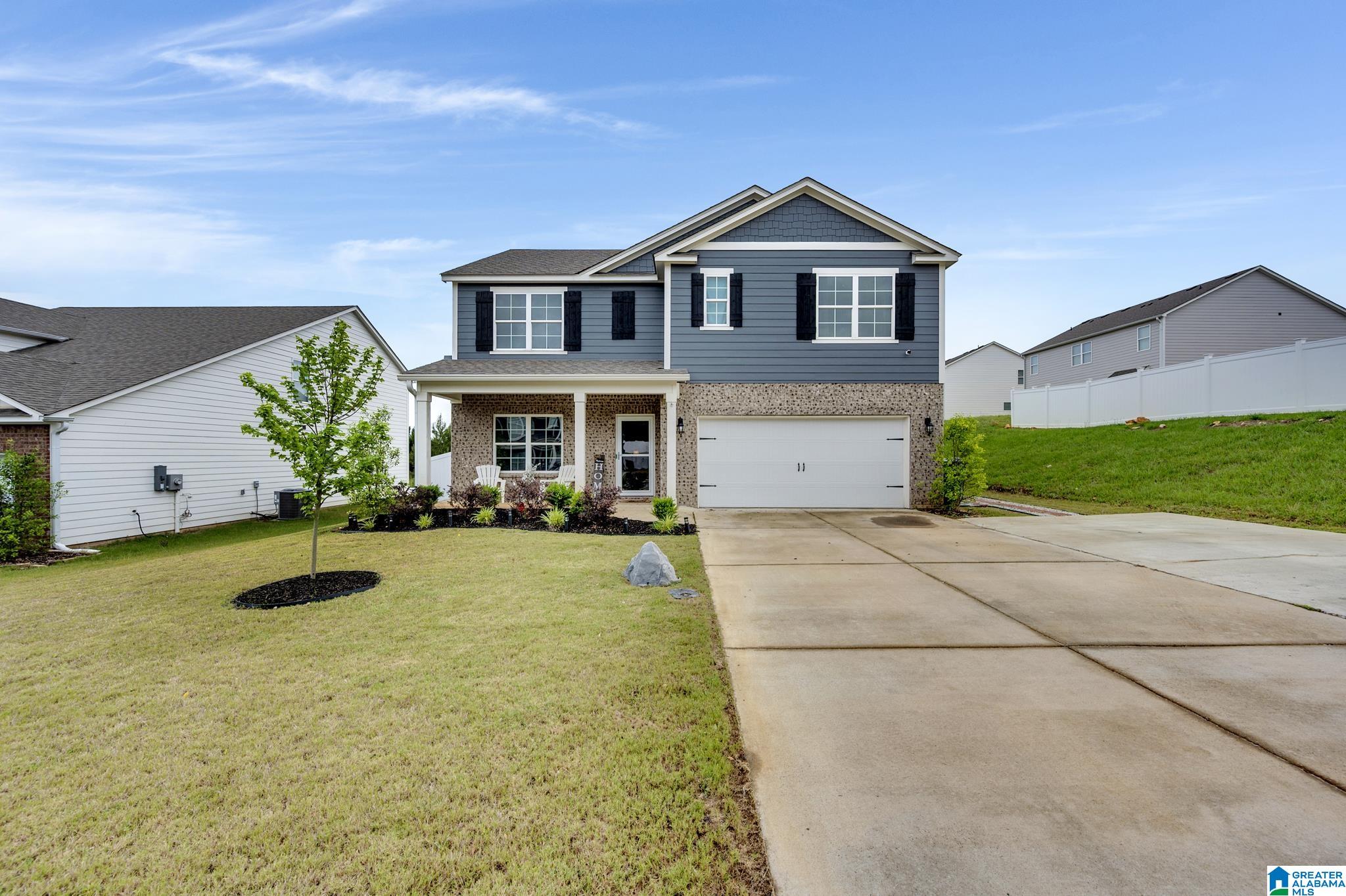 1048 Flyway View Lane Alabaster, AL 35007 - Photo 2 of 32