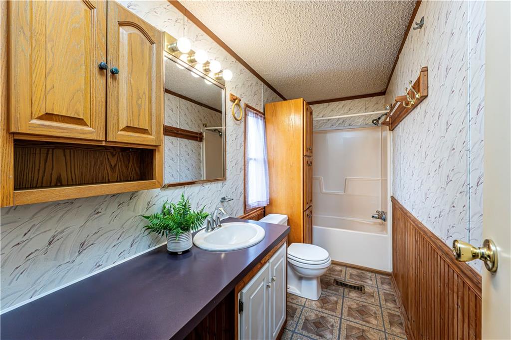 303 Mt Manor Road Manor, PA 15665 - Photo 32 of 43 Gallery Image 32