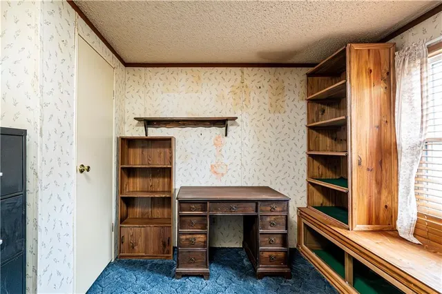 $199,000 | 303 Mt Manor Road, Manor, PA 15665