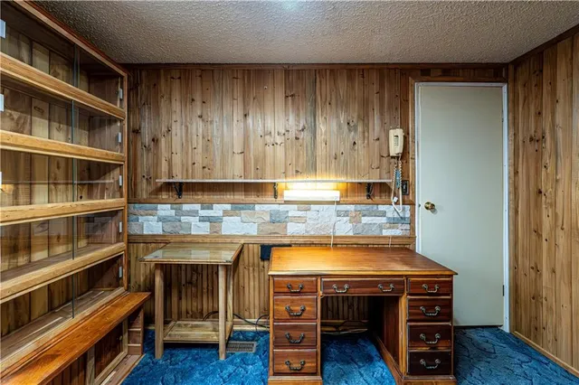 $199,000 | 303 Mt Manor Road, Manor, PA 15665