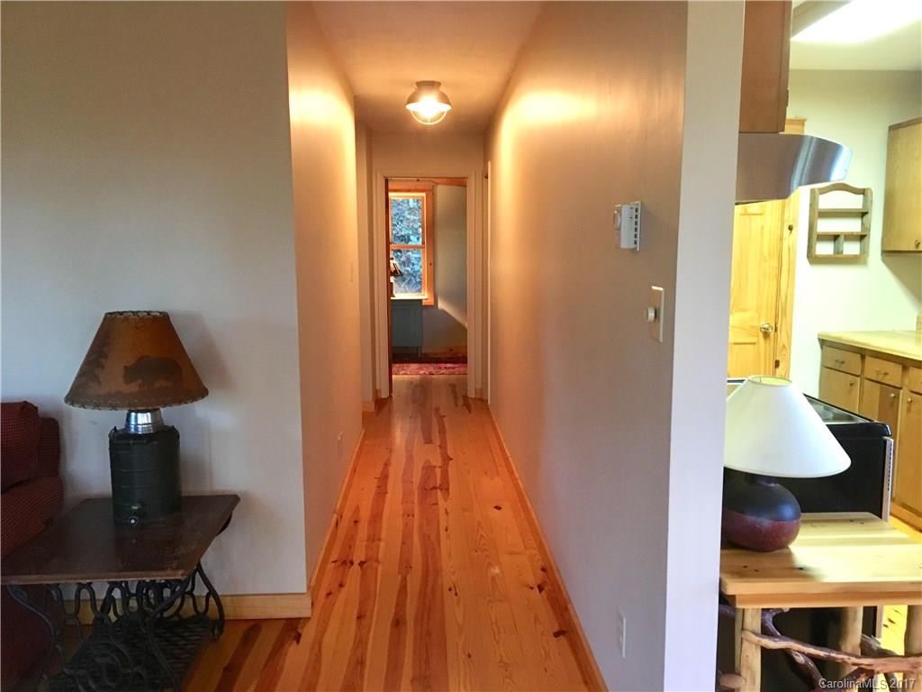 42 Barger Road Asheville, NC 28803 - Photo 5 of 5 Gallery Image 5