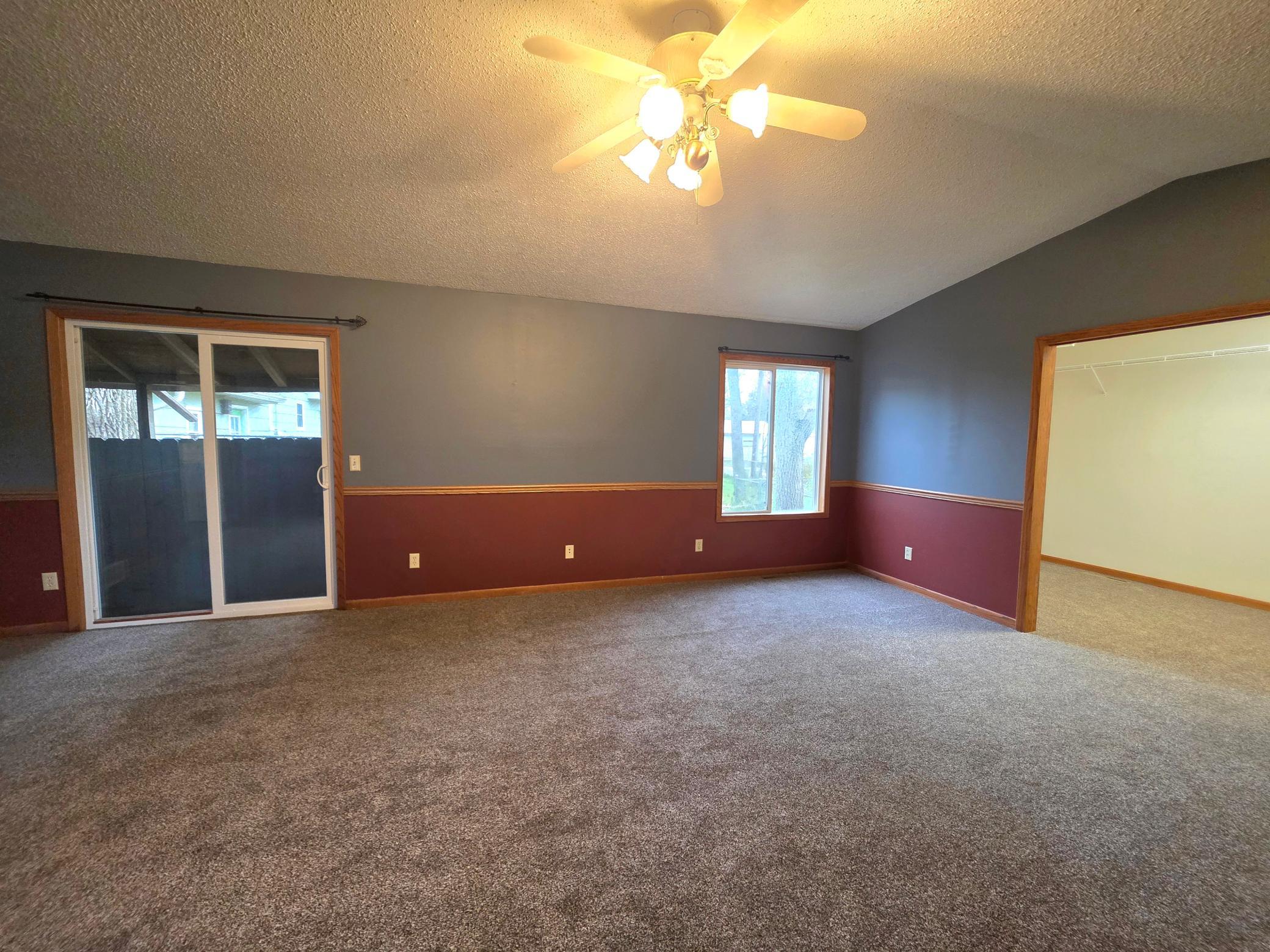 821 7th Street Southwest Pipestone, MN 56164 - Photo 13 of 22