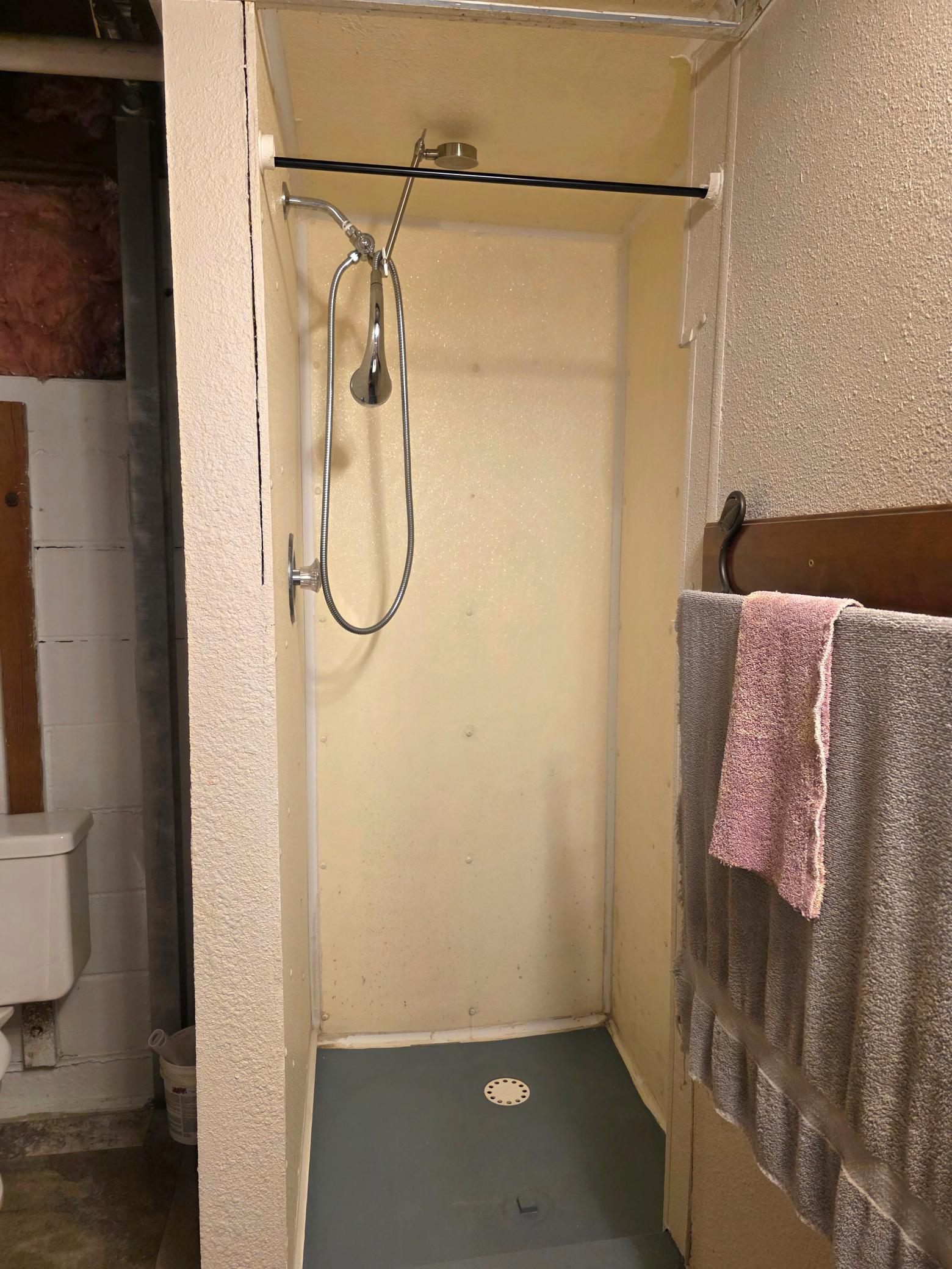 821 7th Street Southwest Pipestone, MN 56164 - Photo 17 of 22