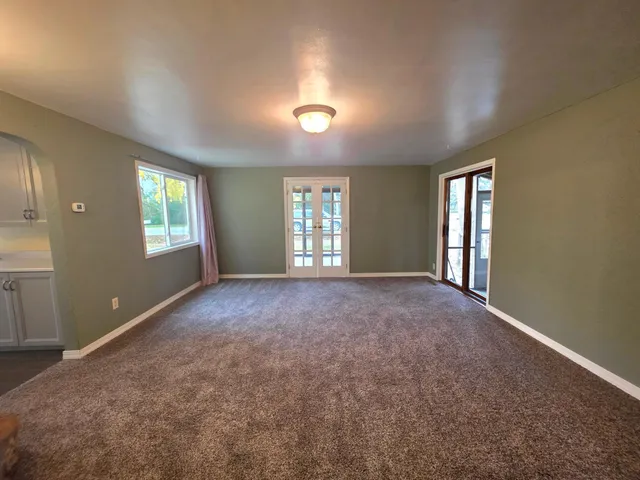 $130,000 | 821 7th Street Southwest, Pipestone, MN 56164