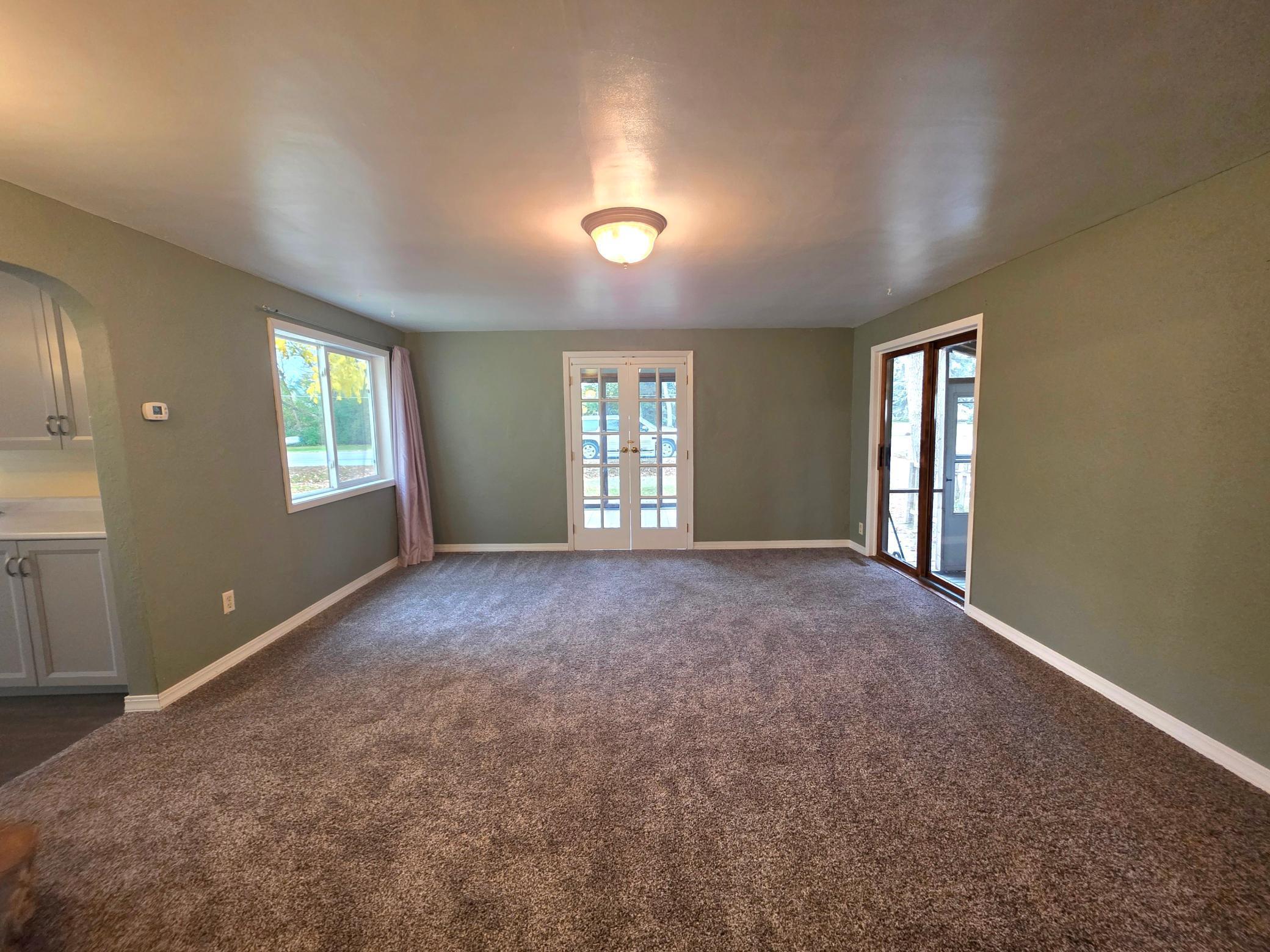 821 7th Street Southwest Pipestone, MN 56164 - Photo 2 of 22