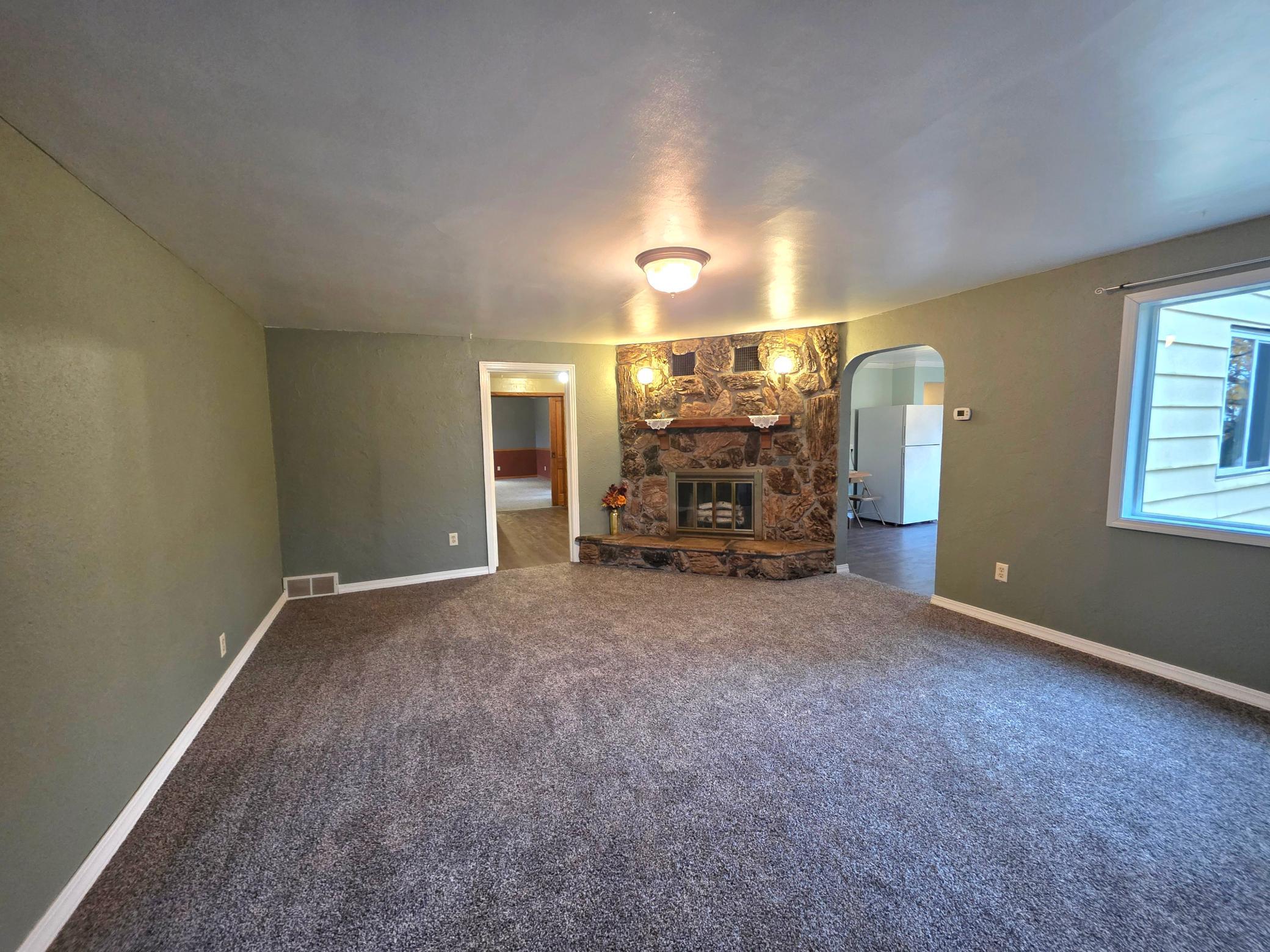 821 7th Street Southwest Pipestone, MN 56164 - Photo 7 of 22