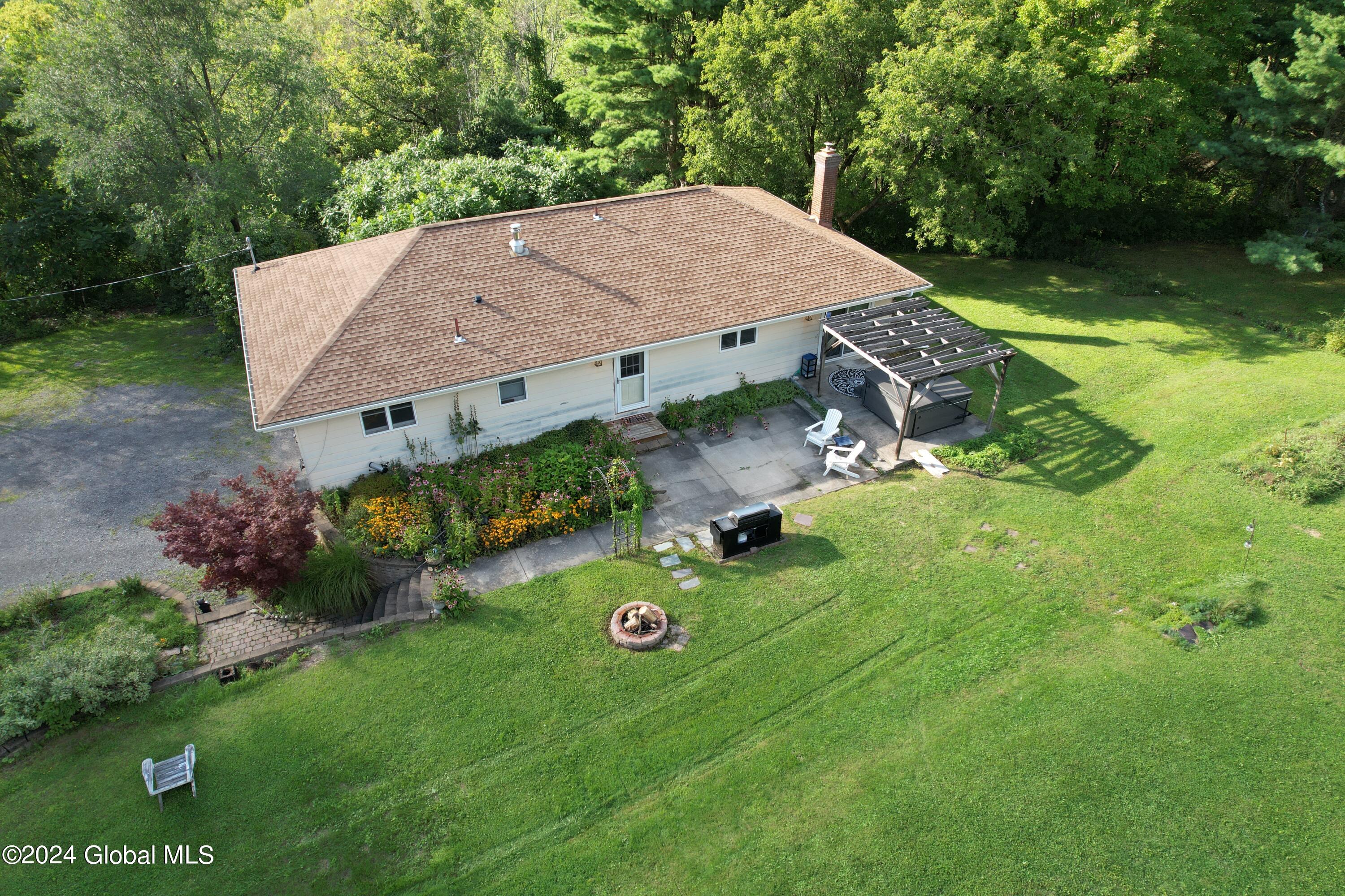 1228 Rector Road Glenville, NY 12302 - Photo 8 of 31 DJI_0478