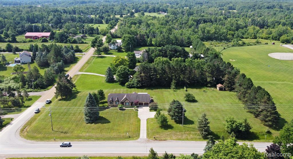 9530 Perry Road Goodrich, MI 48438 - Photo 2 of 96