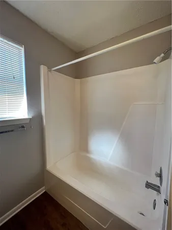 $975 | 918 Spring Loop, Unit A, College Station, TX 77840