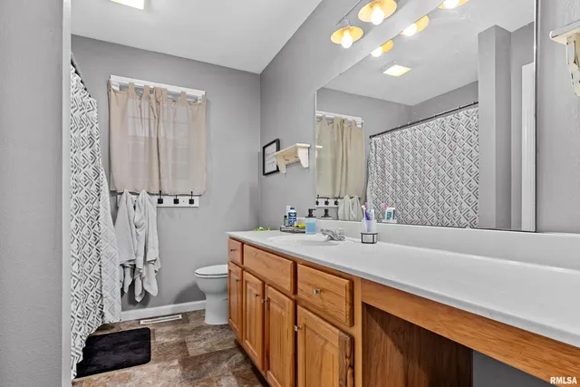 $134,900 | 124 North 1st Street, Hanna City, IL 61536