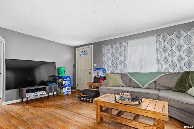 $134,900 | 124 North 1st Street, Hanna City, IL 61536