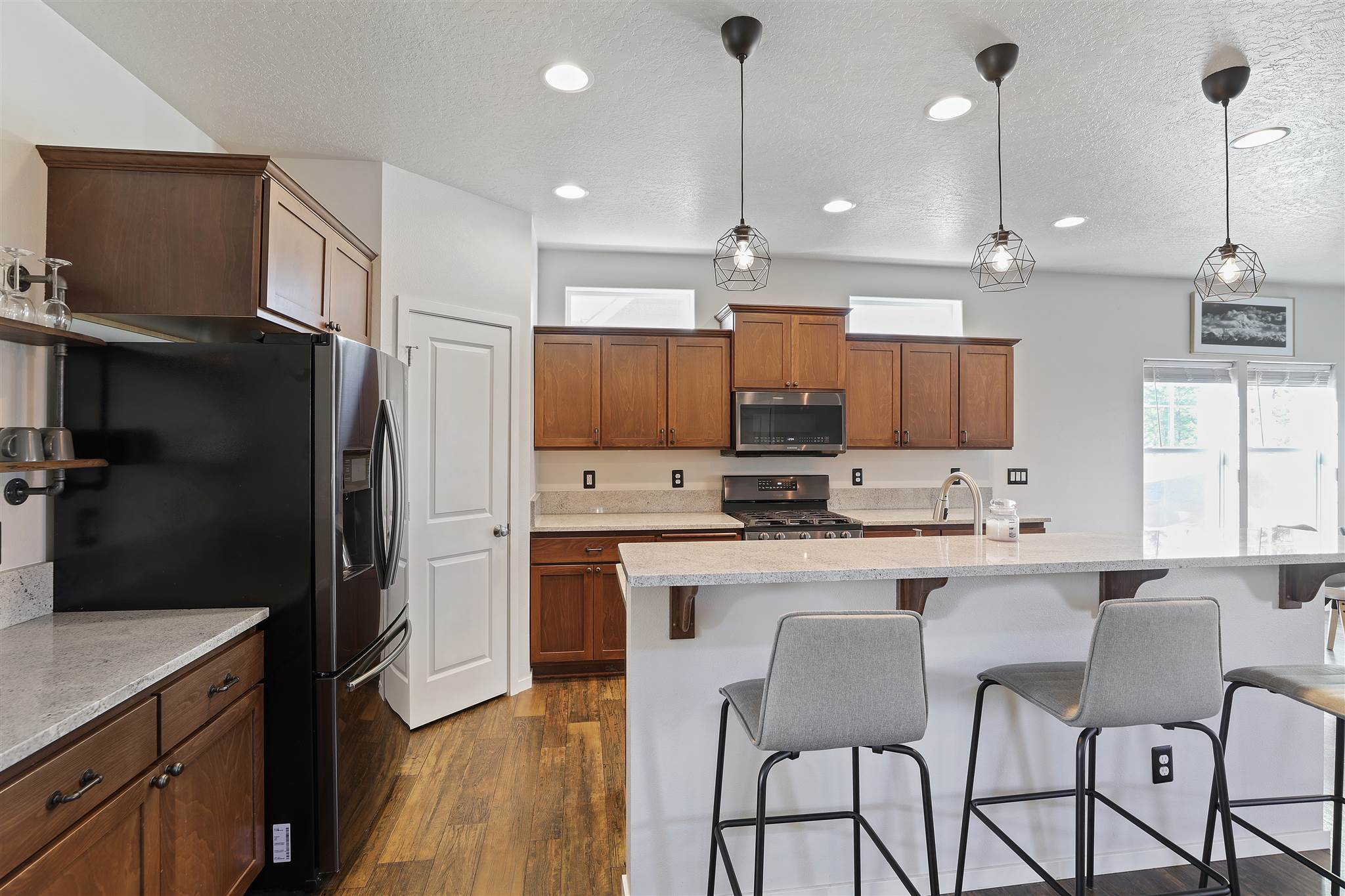 713 East Colbert Road Colbert, WA 99005 - Photo 4 of 29