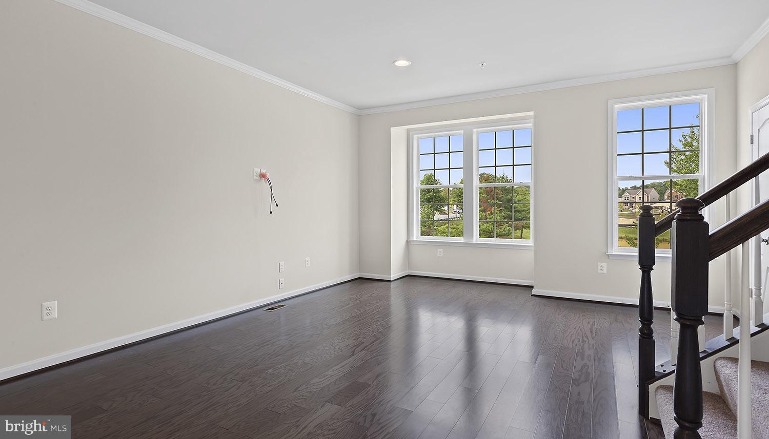 10221 Aerospace Road Lanham, MD 20706 - Photo 10 of 21 Family Room*Photo Similar Construction*