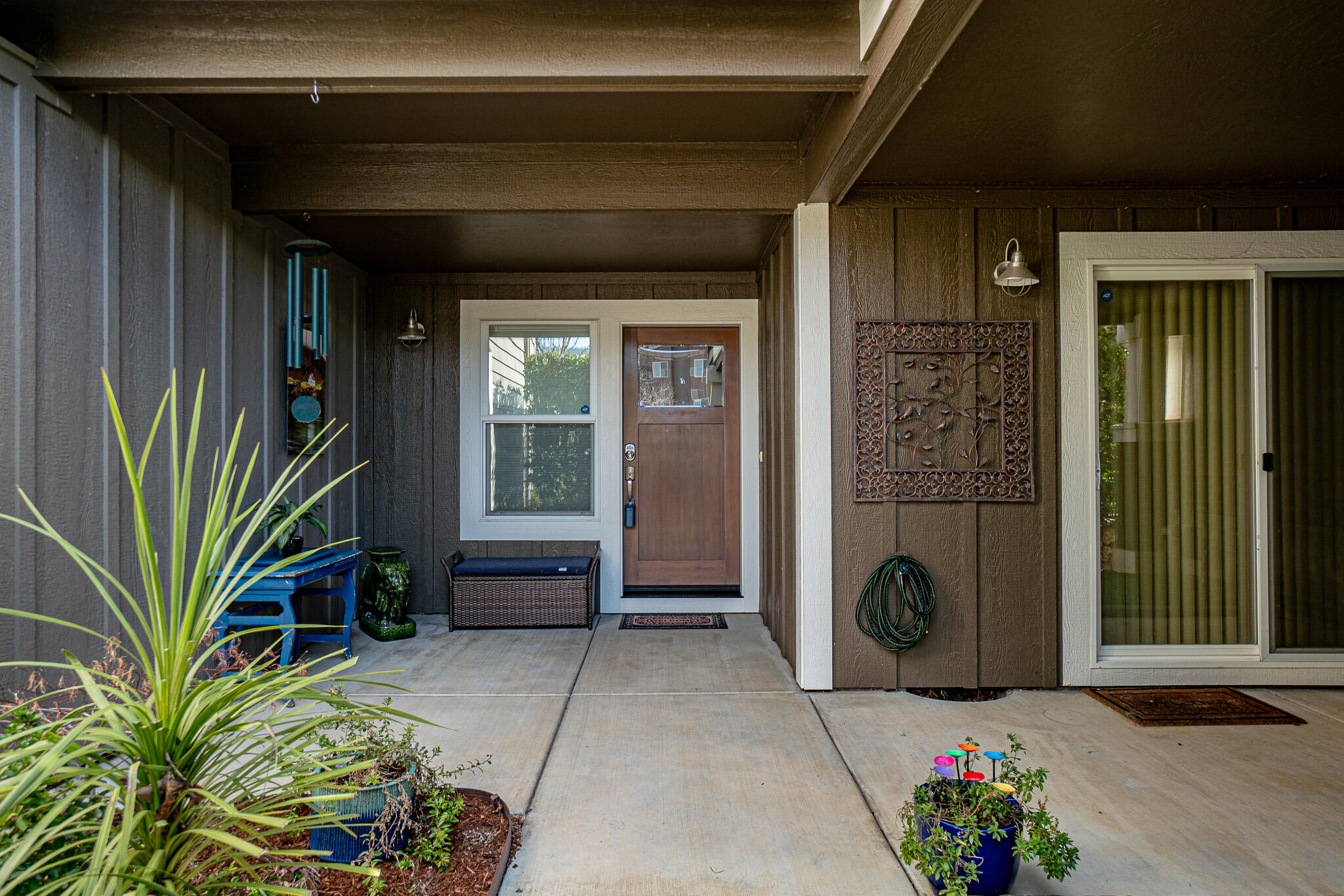 583 Plum Ridge Court Ashland, OR 97520 - Photo 2 of 22 DSC08469-HDR