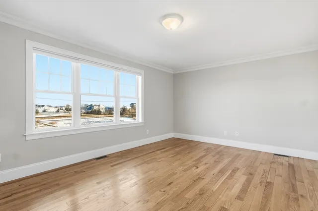 $3,300 | 597 Sea Street, Unit 2, Quincy, MA 02169