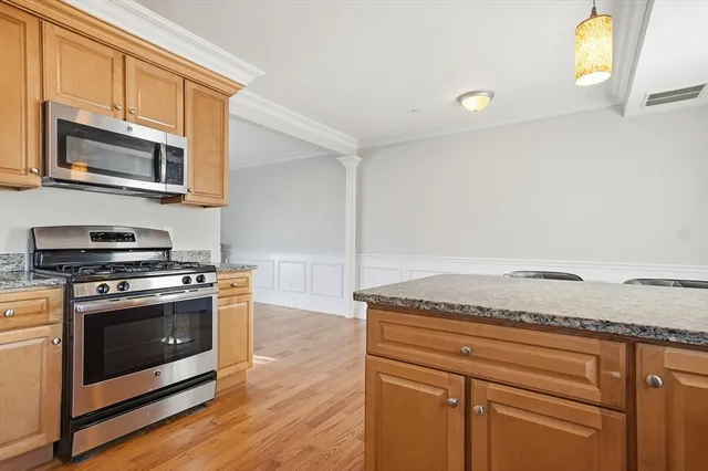 $3,300 | 597 Sea Street, Unit 2, Quincy, MA 02169