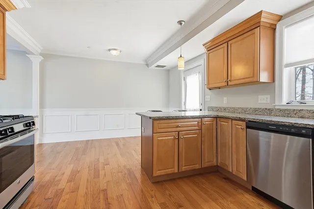 $3,300 | 597 Sea Street, Unit 2, Quincy, MA 02169