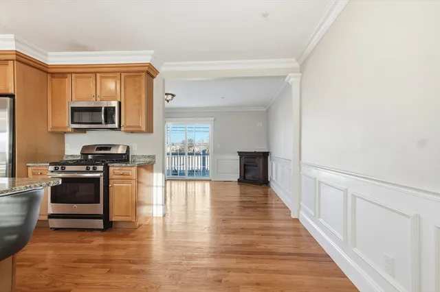 $3,300 | 597 Sea Street, Unit 2, Quincy, MA 02169