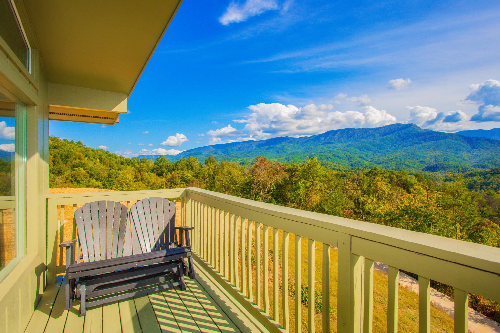 3202 Hickey Road Sevierville, TN 37876 - Photo 23 of 28 a view of balcony with wooden floor & fence
