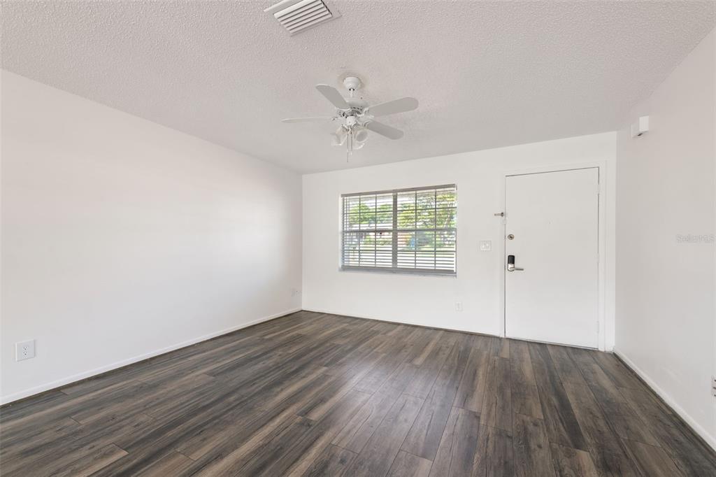 12601 Eddington Road Spring Hill, FL 34609 - Photo 8 of 28 Gallery Image 8