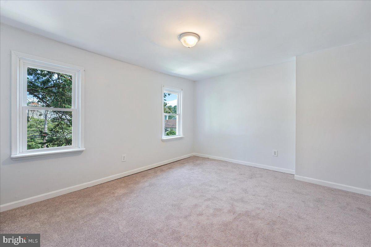 4130 Garrett Road Drexel Hill, PA 19026 - Photo 19 of 34