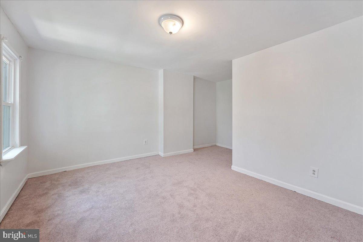 4130 Garrett Road Drexel Hill, PA 19026 - Photo 20 of 34