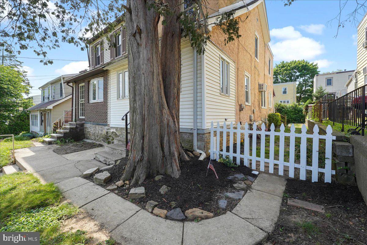 4130 Garrett Road Drexel Hill, PA 19026 - Photo 3 of 34