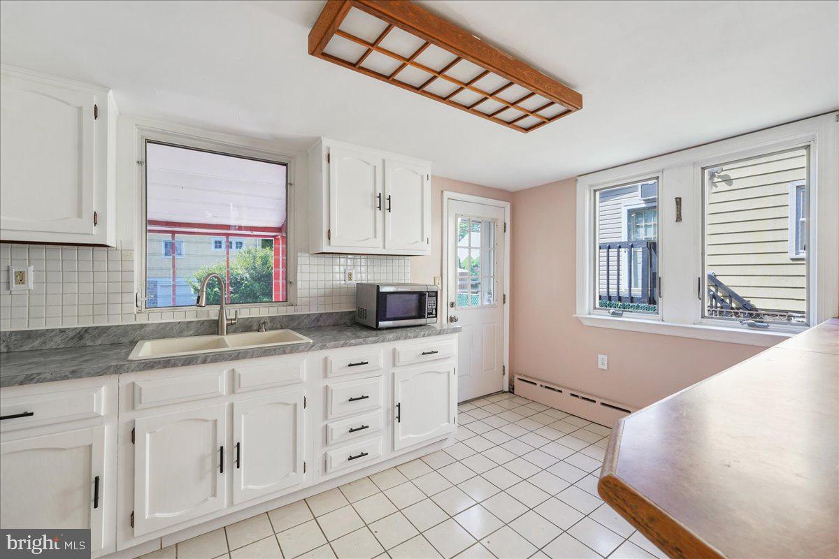 4130 Garrett Road Drexel Hill, PA 19026 - Photo 5 of 34