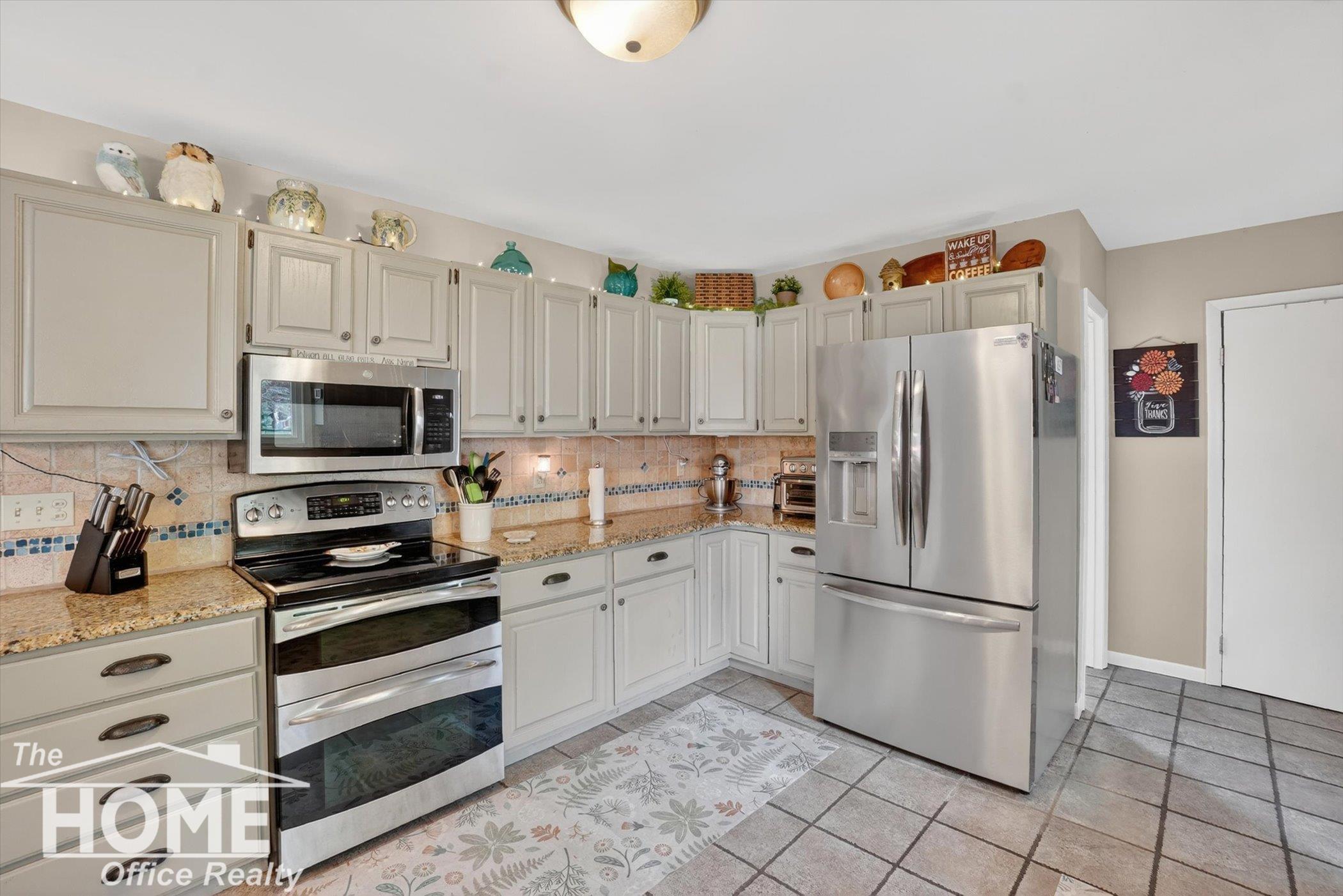 1820 Ketegawn Road Owosso, MI 48867 - Photo 10 of 32