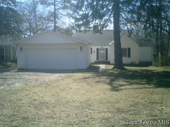72 East Hazel Dell Lane Springfield, IL 62712 - Photo 1 of 15 Gallery Image 1