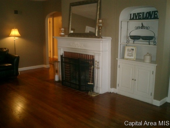 72 East Hazel Dell Lane Springfield, IL 62712 - Photo 11 of 15 Gallery Image 11