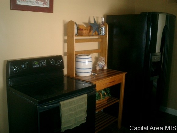 72 East Hazel Dell Lane Springfield, IL 62712 - Photo 9 of 15 Gallery Image 9