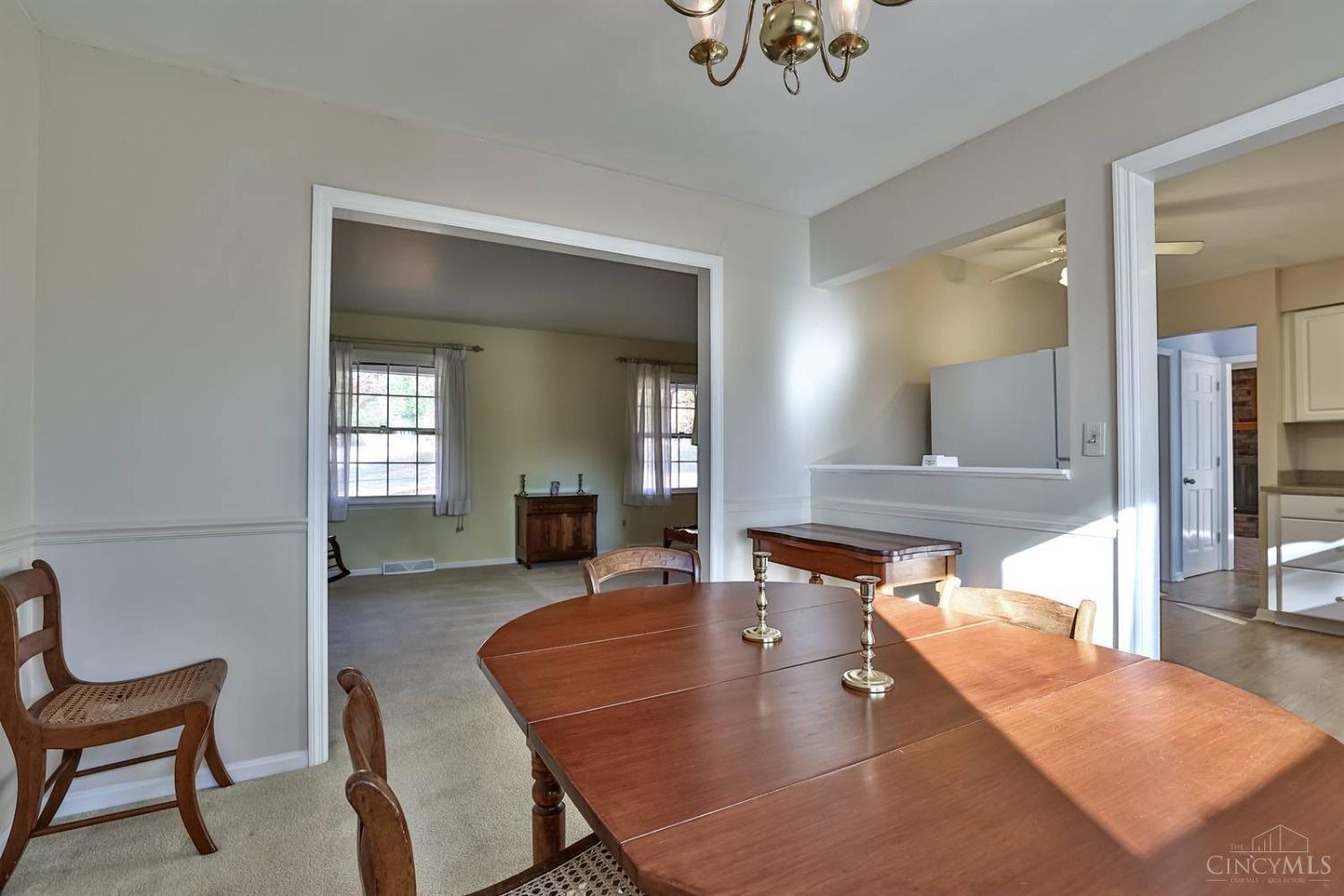 10132 Winstead Lane Cincinnati, OH 45231 - Photo 16 of 39 Gallery Image 16